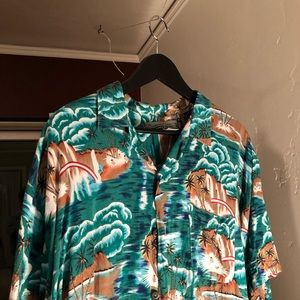 Vintage 80’s Hawaiian Shirt